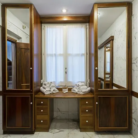 Apartment Eleganza E Stile A Fontane Marose By Wonderful Italy Genoa