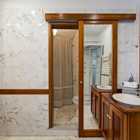 Eleganza E Stile A Fontane Marose By Wonderful Italy Apartment Genoa