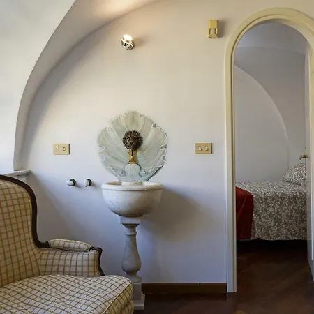 Eleganza E Stile A Fontane Marose By Wonderful Italy アパート